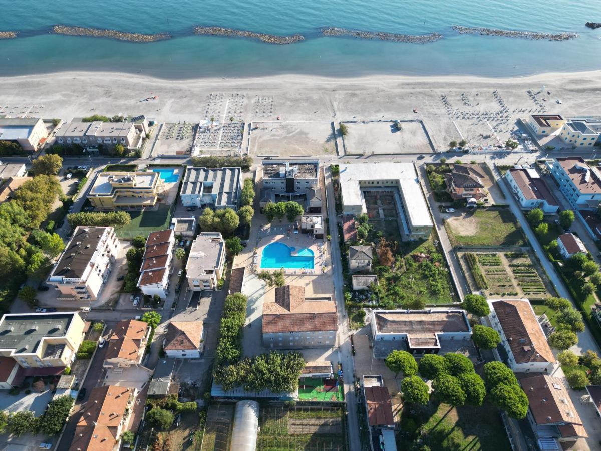 Color Perla Village Bellaria-Igea Marina Dış mekan fotoğraf